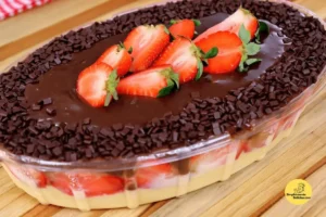 Doce de Morango na Travessa A Sobremesa Simples e Irresistível que Vai Encantar!