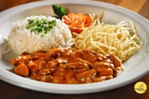 Strogonoff de Carne com Cogumelos Receita Irresistível para um Almoço Saboroso