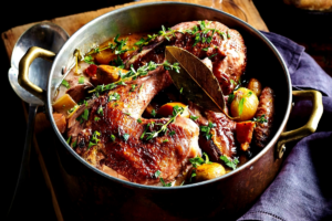 Receita Coq au Vin da culinária Francesa