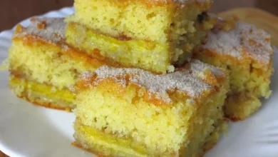 5 Passos para Preparar um Delicioso Bolo de Banana que Já Sai Recheado do Forno