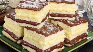 Bolo Gelado de Leite Ninho e Nutella: Uma Combinação Divina