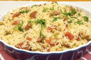 Arroz com Calabresa na Pressão O Prato que Conquistou o Brasil com Sabor e Praticidade