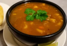 Caldo de Mocotó Receita Fácil que Vai Esquentar Seu Coração (e Seu Inverno!)