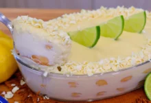 Pavê de Limão A Receita que Vai Ser a Estrela do Seu Verão (e da Sua Vida!)